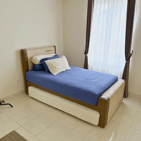 Blessimore Springhill 4Br 팔렘방 외부 사진